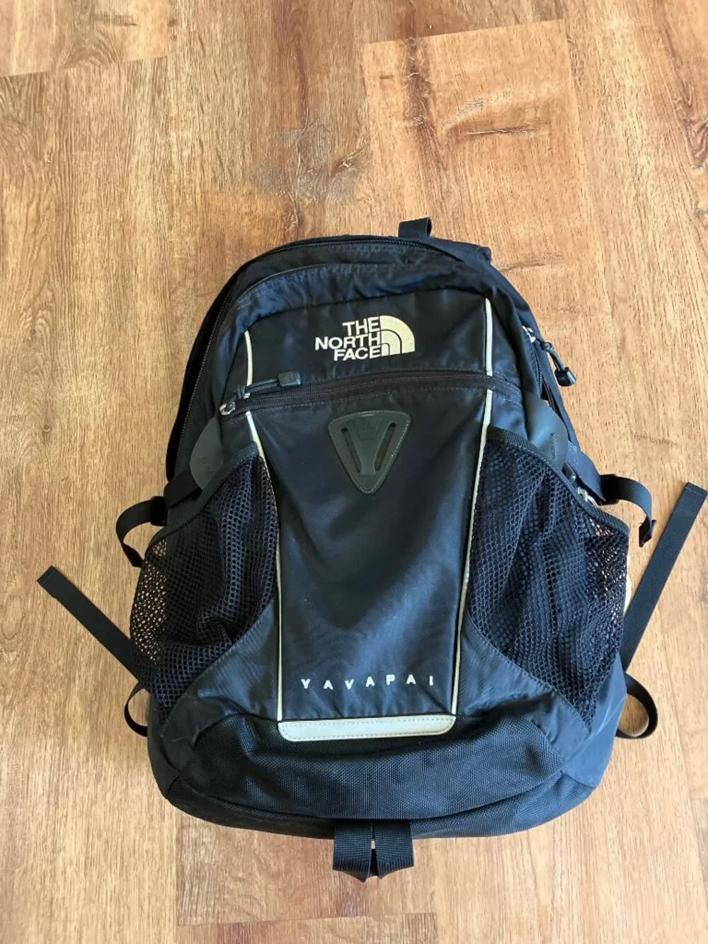 North Face Yavapai Backpack Hiking, Laptop, School 21